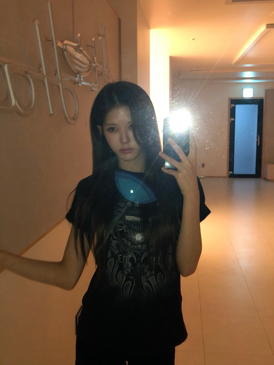 ifrahee's tweet photo. #라희 260130 플러스챗
#ifeye #이프아이 #RAHE https://t.co/sw0A2ipMrM