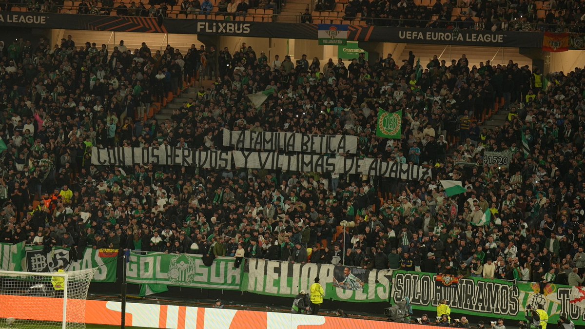 Real Betis Balompié 🌴💚 tweet media