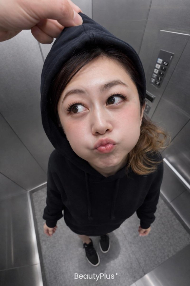 今日も皆さん長丁場ありがとうございました🤍
流行りのフードガールを作って遊んで帰ってます♪
今日は本当に寒いですねぇ〜❄️
皆さんも風邪ひかないように素敵な週末をお過ごしください✨
また来週お会いしましょう☘️
#FMわたらせ