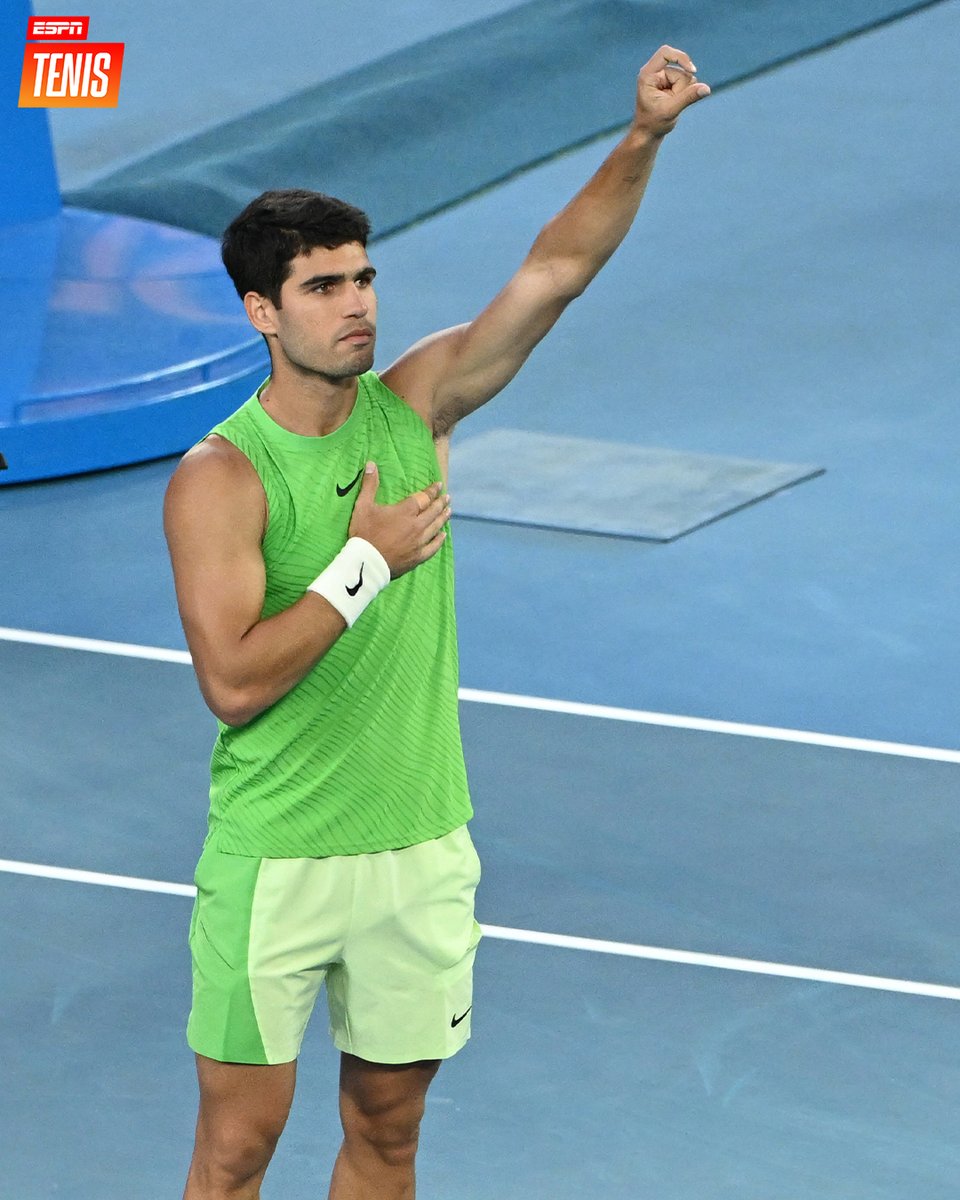 ESPNtenis's tweet image. “Prefiero ganar el domingo a ganar los otros tres Grand Slams esta temporada. Prefiero convertirme en el jugador más joven de la historia en completar el Career Grand Slam”

🗣️ Carlos Alcaraz

#AO26