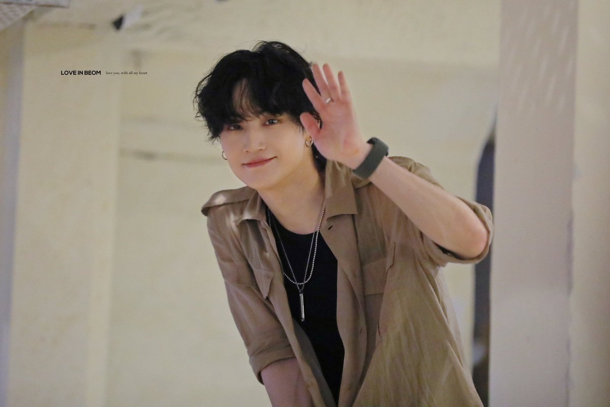 whodeff's tweet image. 재범이가 가끔 나타나도 그리움은 그대로야
내 제일 친한 친구를 계속 기다릴게
@jaybnow_hr #JAYB #제이비