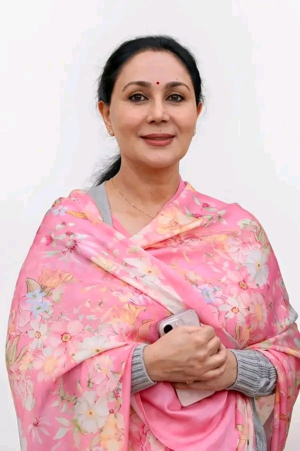 राजस्थान की माननीय  उप-मुख्यमंत्री श्रीमती दिया कुमारी जी को जन्मदिन की बहुत- बहुत बधाई एवं शुभकामनाएँ। 

प्रभु श्रीराम जी से आपके आरोग्यमय और दीर्घायु जीवन की कामना करता हूं। 
<a href="/KumariDiya/">Diya Kumari</a>