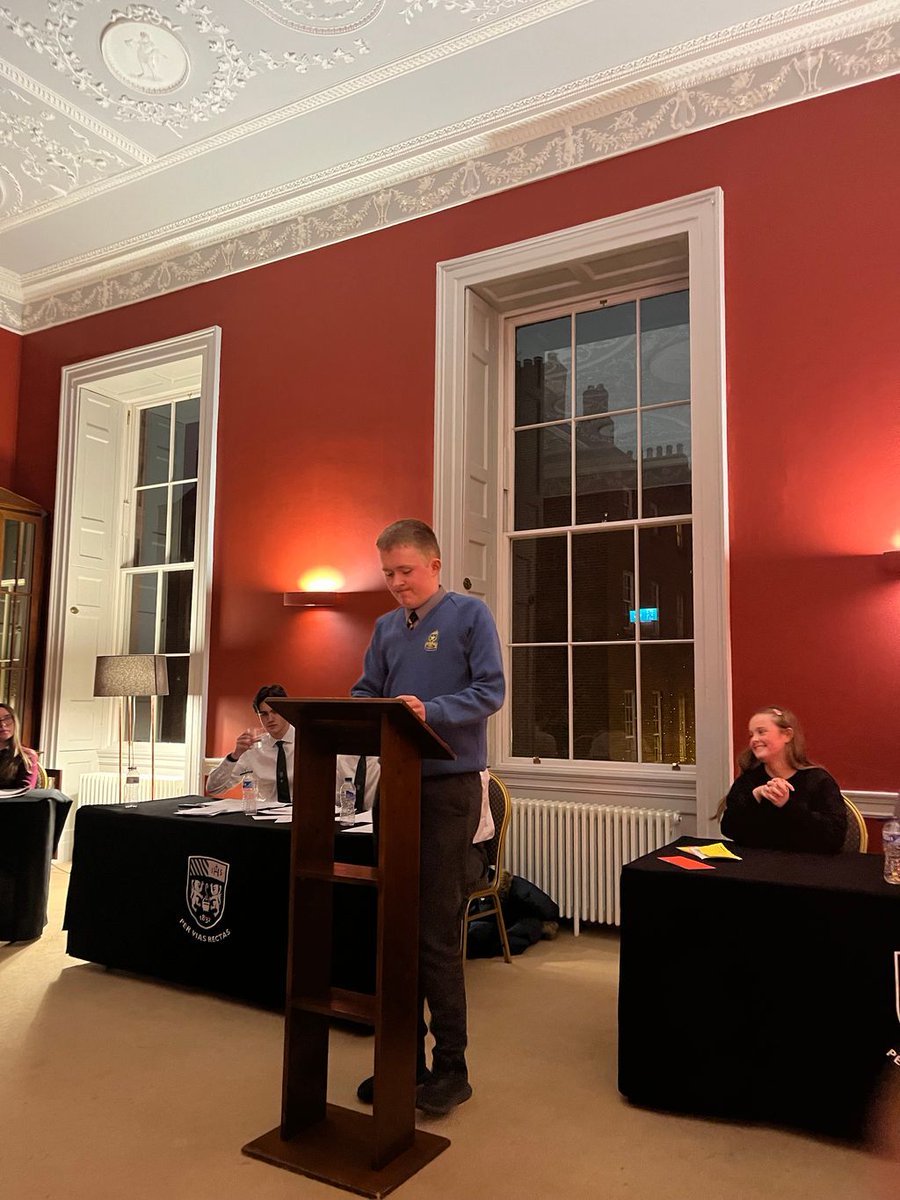 DLS Dundalk tweet media