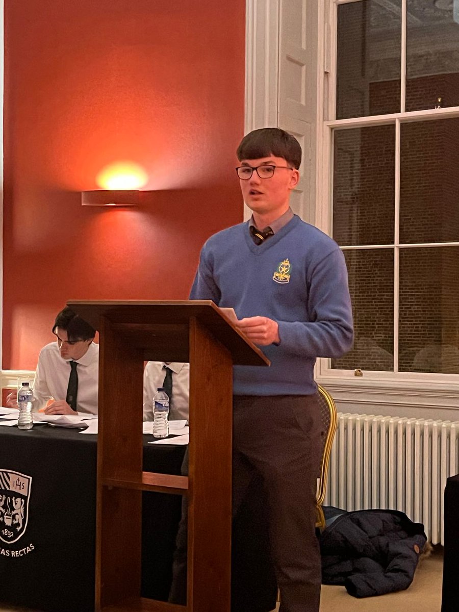 DLS Dundalk tweet media