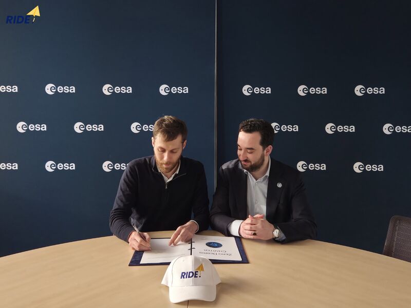 RIDE! space tweet media