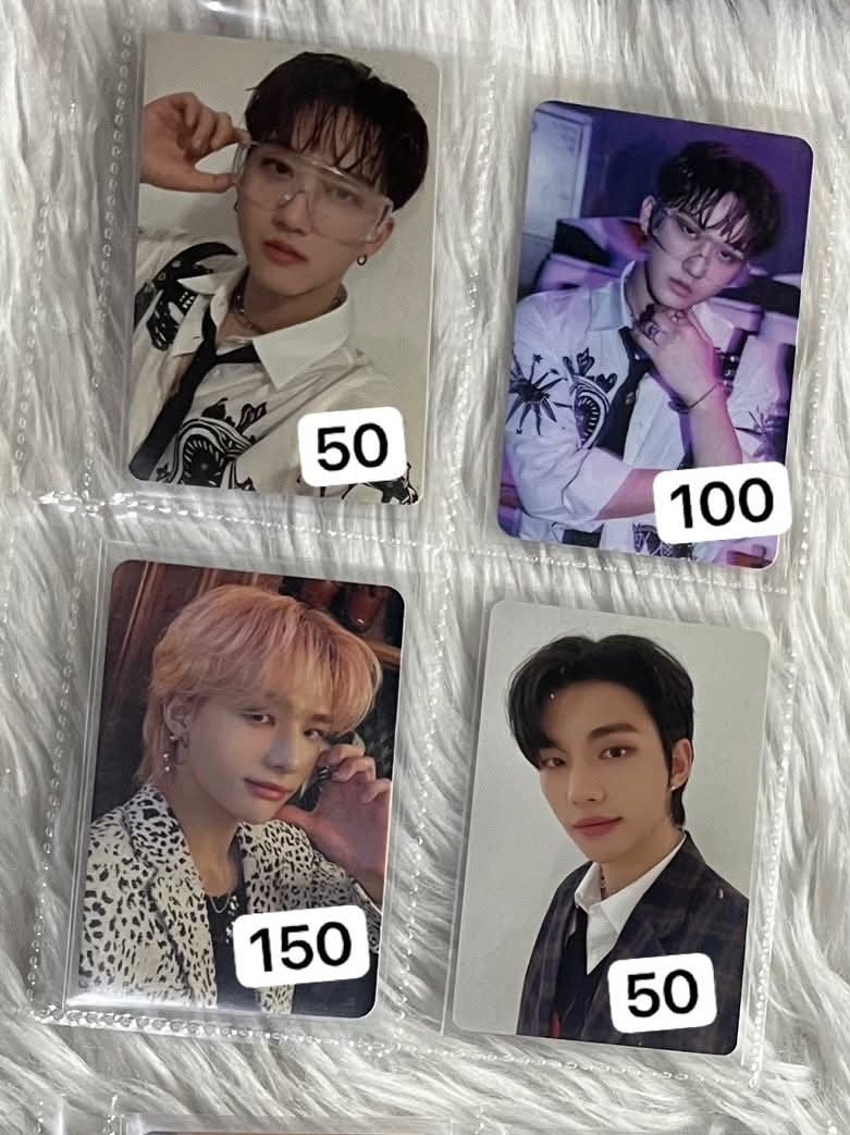 pickpranpriya's tweet photo. wts lfb stray kids ph 

🛒 OFFICIAL PCS 
✧ price on pic
✧ minimum of ₱100
✧ onhand 
✧ x sensitive buyer
✧ mop: gcash (payo) 

t. skz bang chan lee know changbin hyunjin han felix seungmin glitter https://t.co/l3hMJmcWIo