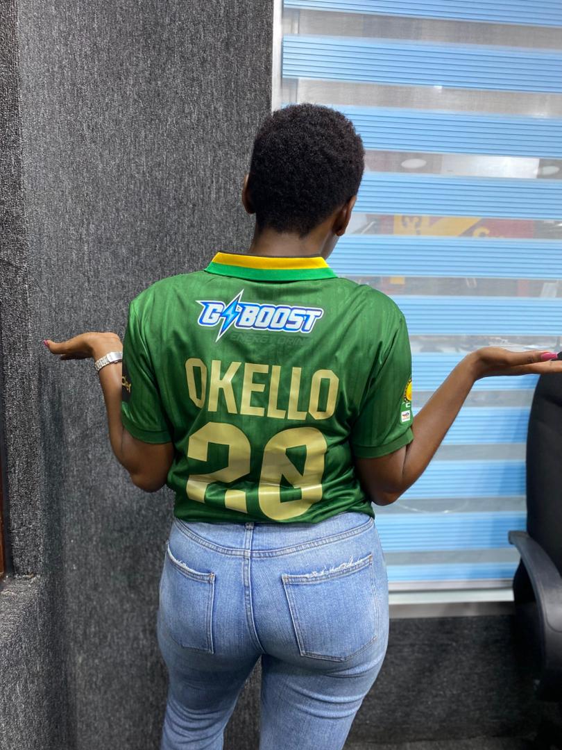 Guess who is repping <a href="/AllanOkello8/">Allan Okello</a> and <a href="/YoungAfricansSC/">Young Africans SC</a> 

Our very own <a href="/JustGystin/">President of the Kachai addicts in 🇺🇬</a>

#KFMSports