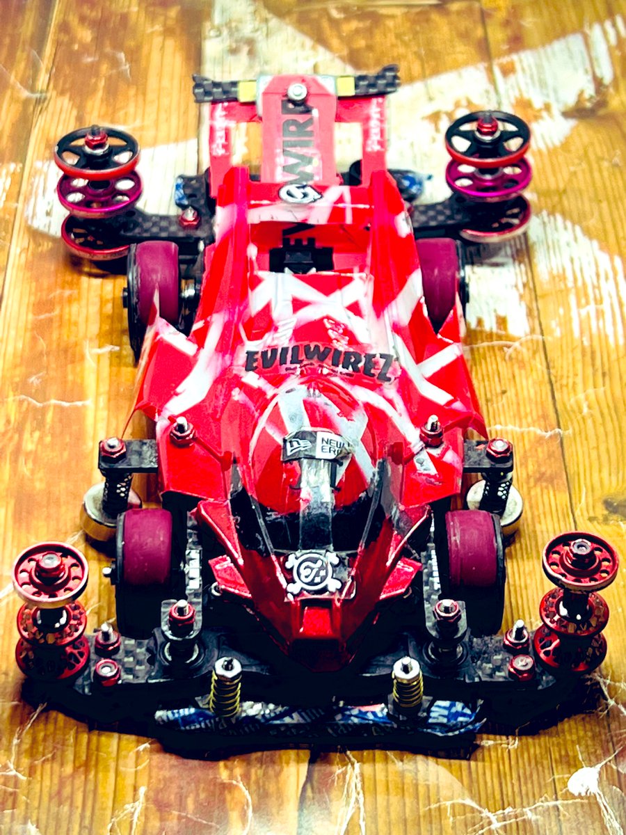 フロント2段レッドアルミ マニシングローラー 初装着。 #mini4wd #ミニ四駆