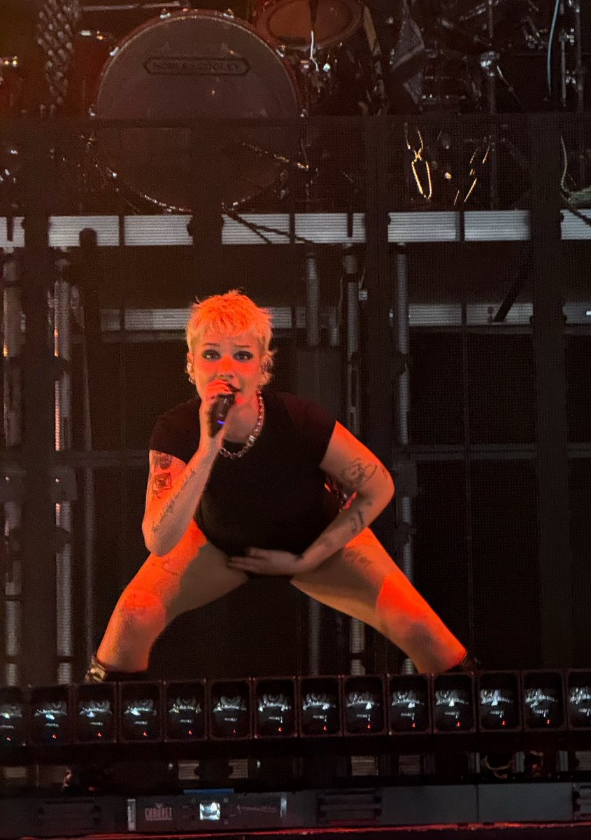 alicia²⁸ 🥀 tweet media