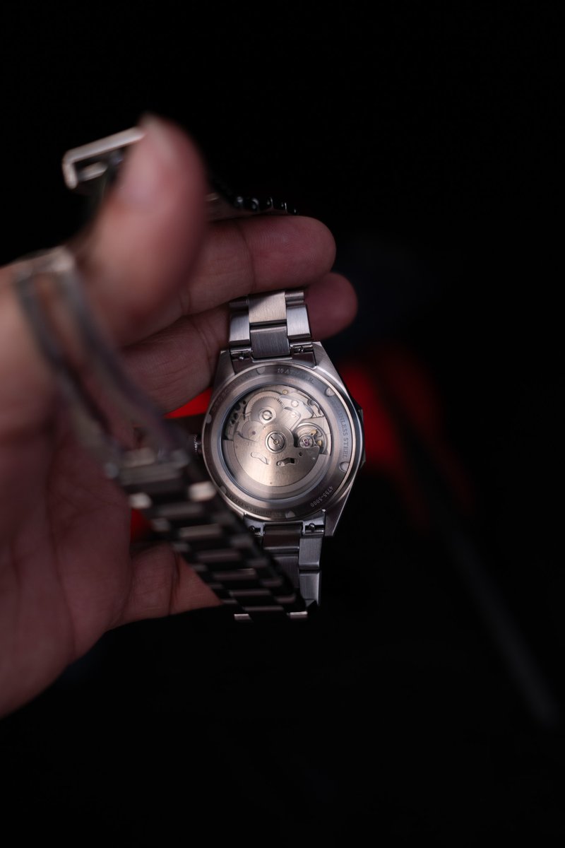 gogiinc's tweet image. DWC EchoStar a GMT Automatic Mechanical watch. The name EchoStar comes from military &amp;amp; aviation, where IST is designated as EchoStar  perfectly fitting for an Indian microbrand GMT.

Price Rs. 10,999

#DWC #EchoStar #DWCEchoStar #automaticwatch