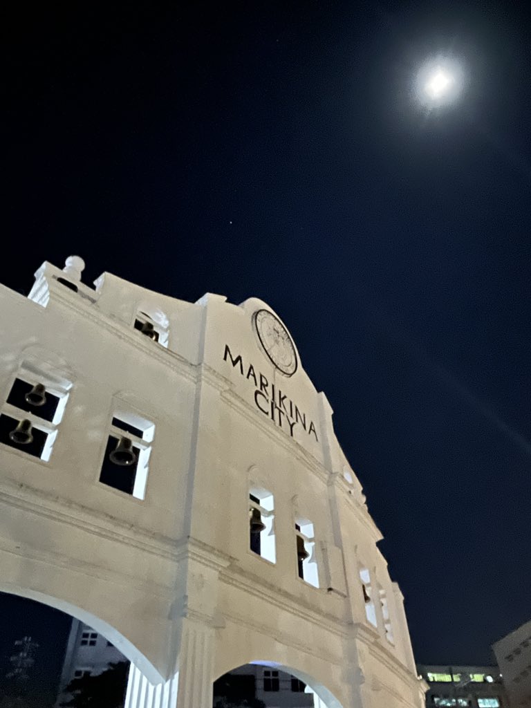 keychain tweet media