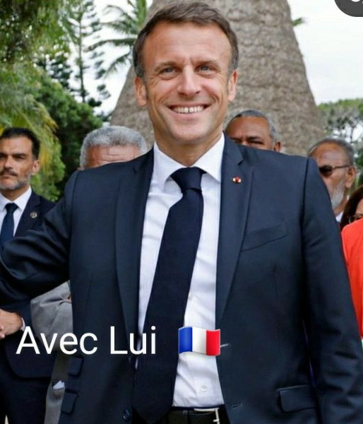 SabriaMOST's tweet photo. Je soutiens le meilleur Président que la France n'aie jamais eu! Ceux qui ne s'en rendent pas compte aujourd'hui verront bien la différence et le vide laissé  en 2027. On peut sauver la FR des populistes et racistes, en ne votant pas pour eux (RN,zem/knafo,LFI,autres xénophobes! https://t.co/prie5dta6P