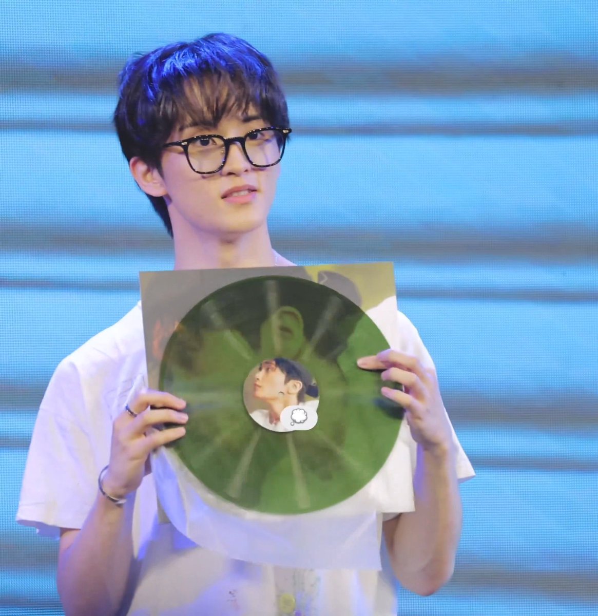 joyfularchives's tweet image. aigooo ㅠㅠ 😭🫶🏻