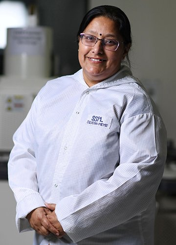 bykarthikreddy's tweet image. India's Meena Mishra (DRDO) cracks the code behind GaN (Gallium Nitride) military grade tech and achieves a major breakthrough.

Countries that already had it feared that:
- sharing it would make India militarily stronger
- it could affect global power balance

When India bought…