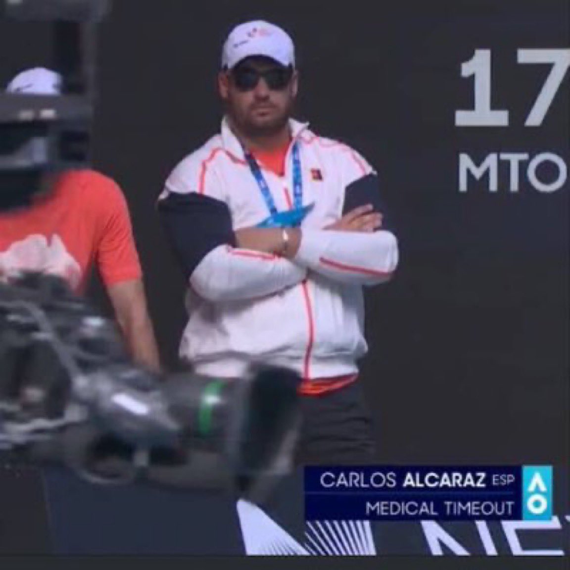 adriinavas11's tweet photo. @RufiEnLancha LA CABRA PARA LOS ENTENDIDOS DE LA RAQUETA M.B.H. 🐐🔥 https://t.co/6eqz8KYj0L
