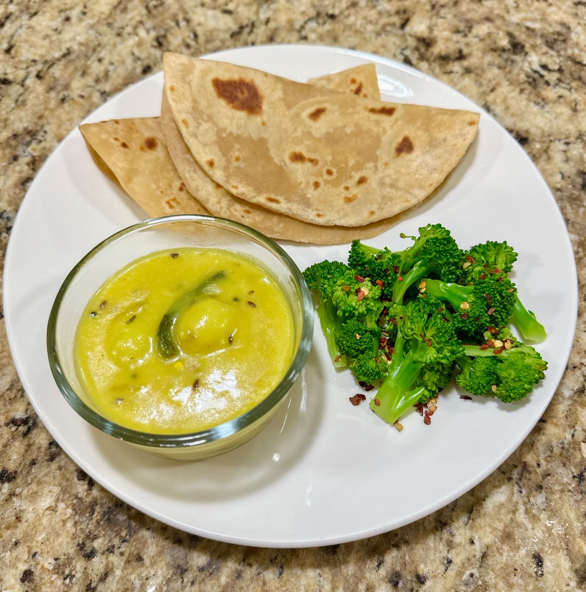 Divya_Mudunuri's tweet photo. Star of the plate can never be Broccoli when that బండి చట్నీ feel hits…🫠
#ChefInMe😎 https://t.co/a5iuttW5pA