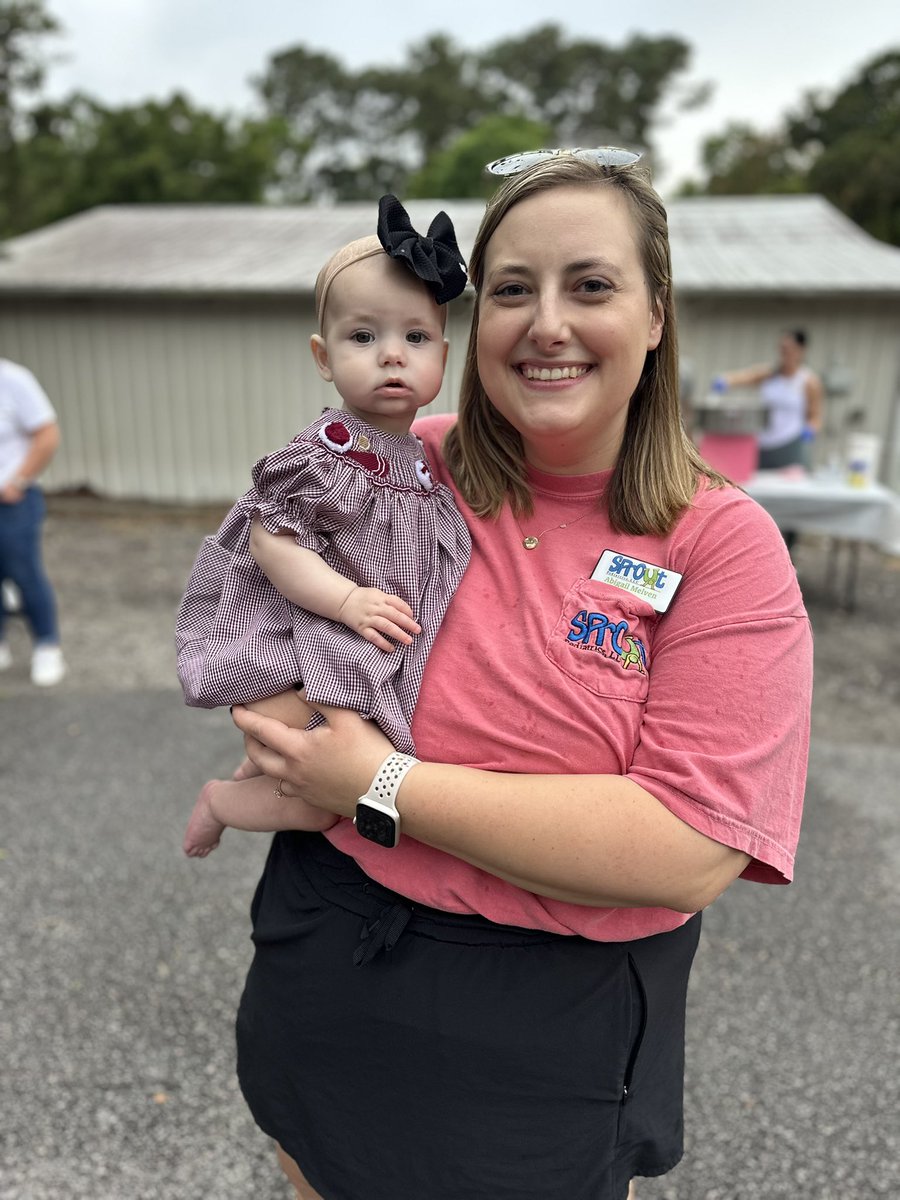 SproutPeds's tweet image. Happy Birthday to this gem 💎 of a #speechlanguagepathologist who serves our northeast #columbiasc area!! Abigail is a gifted therapist who is loved by her families and we appreciate her care for her clients. Abigail we hope Will and Winona celebrate 🎉 you big this weekend!