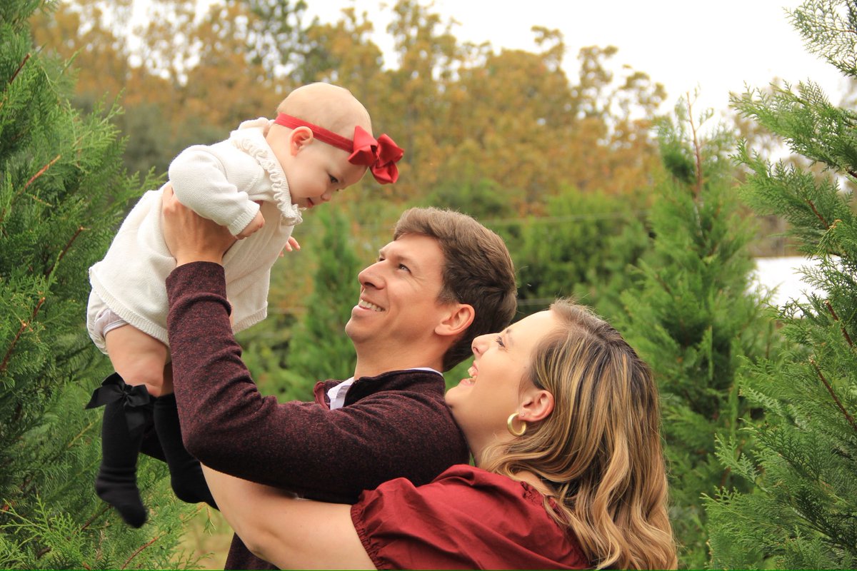 SproutPeds's tweet image. Happy Birthday to this gem 💎 of a #speechlanguagepathologist who serves our northeast #columbiasc area!! Abigail is a gifted therapist who is loved by her families and we appreciate her care for her clients. Abigail we hope Will and Winona celebrate 🎉 you big this weekend!