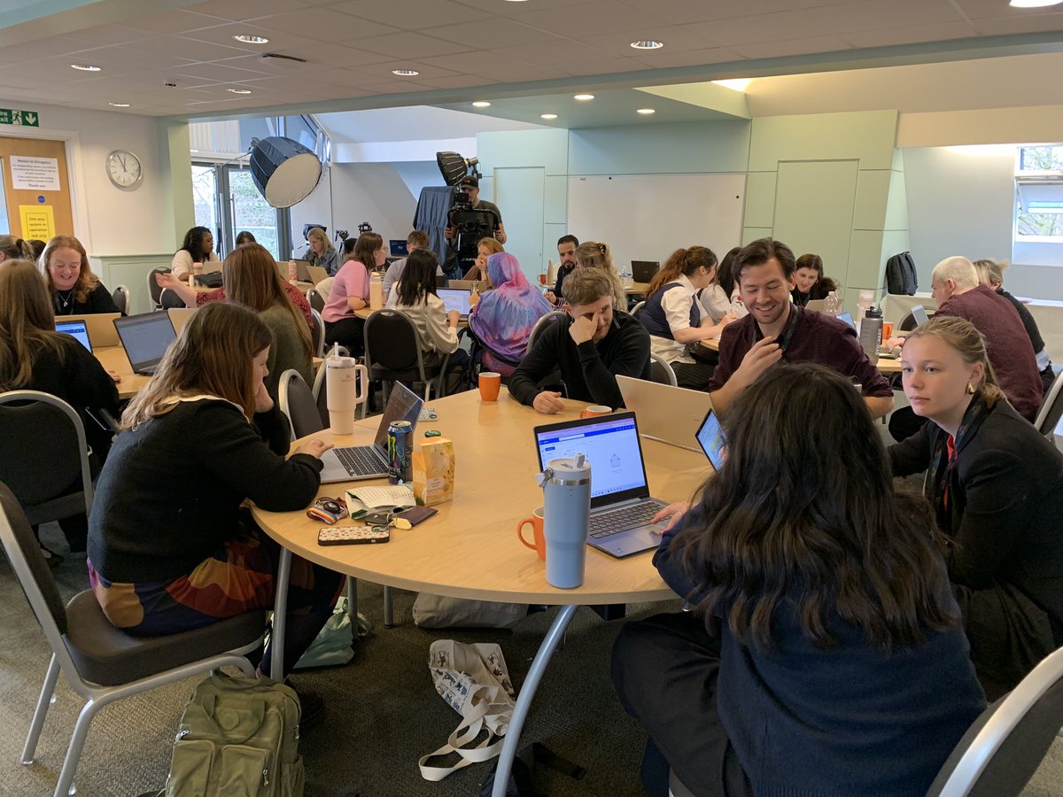 Train to teach with Bright Futures! tweet media