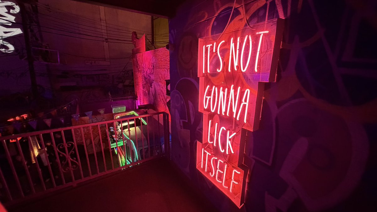 MeL 🔞 tweet media