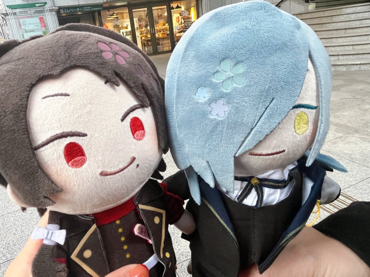 ちょっと前ですが、みゅに参加するお友達のゎんぱくあおえちゃん用に祝装を作らせて貰いました👏🏻✨きよみつくんにお願いしてﾌｨｯﾃｨﾝｸﾞ🧵
ちょっと時間なくて色々端折ってますが…😭またちゃんと作る💪🏻✨
喜んでもらえてよかった☺️🫶🏻
きよみつくんとやすさだくんにも作ろうかな～