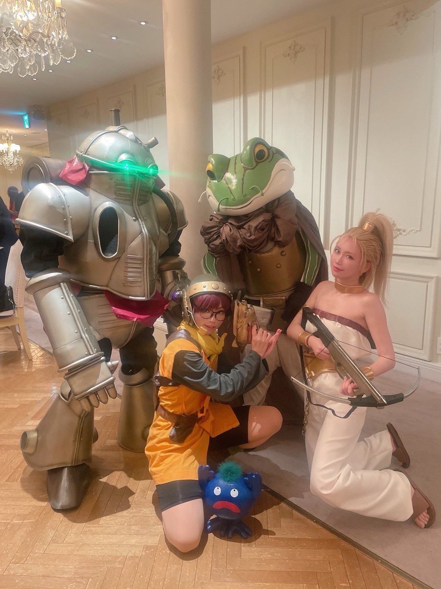 apple_e_m's tweet image. クロノ・トリガーチーム、
本当にみんなクオリティ高すぎて💦
足引っ張ってて申し訳ない😭
でもみんな優しくて温かい方々で
感謝しかありません💦
ありがとうございました(♡ˊ艸ˋ♡)

あとまた🐸を被ったゆうかさんと
ツーショ撮るの忘れてるというw
何回目やコレw😅