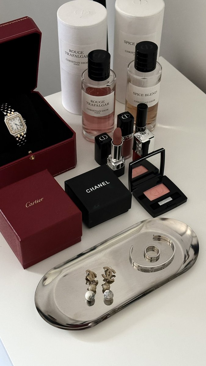 عذوب tweet media