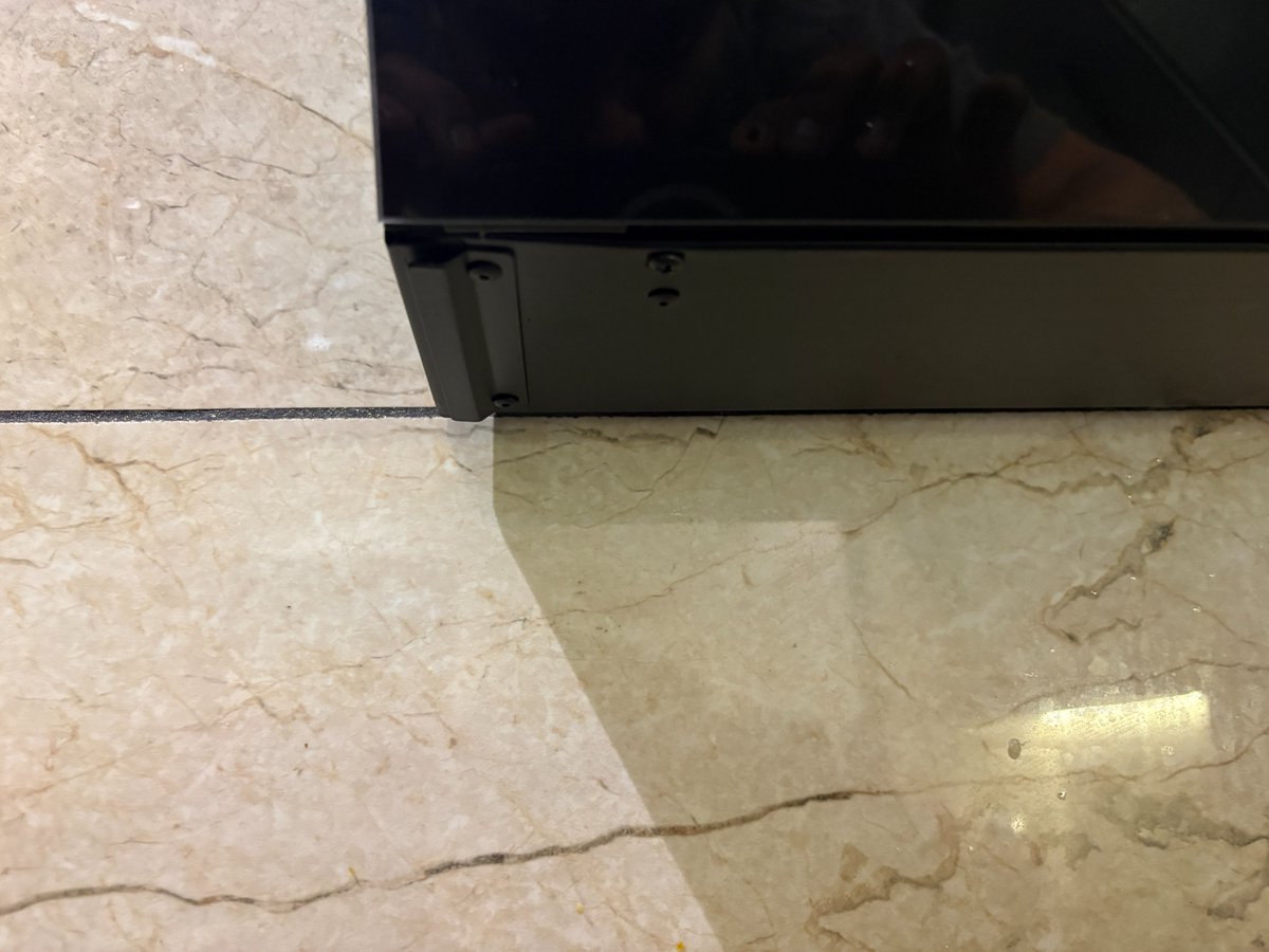 AnuraagTan3qn0's tweet image. ⚠️ @cromaretail @KaffAppliances
Bought KAFF chimney from Croma online. Installed 2 weeks later – defective. 1 month of calls, technician never showed up.
Complaint filed with NCH, ID: 8612380. Fix this NOW!
#ConsumerComplaint #Croma #KAFF