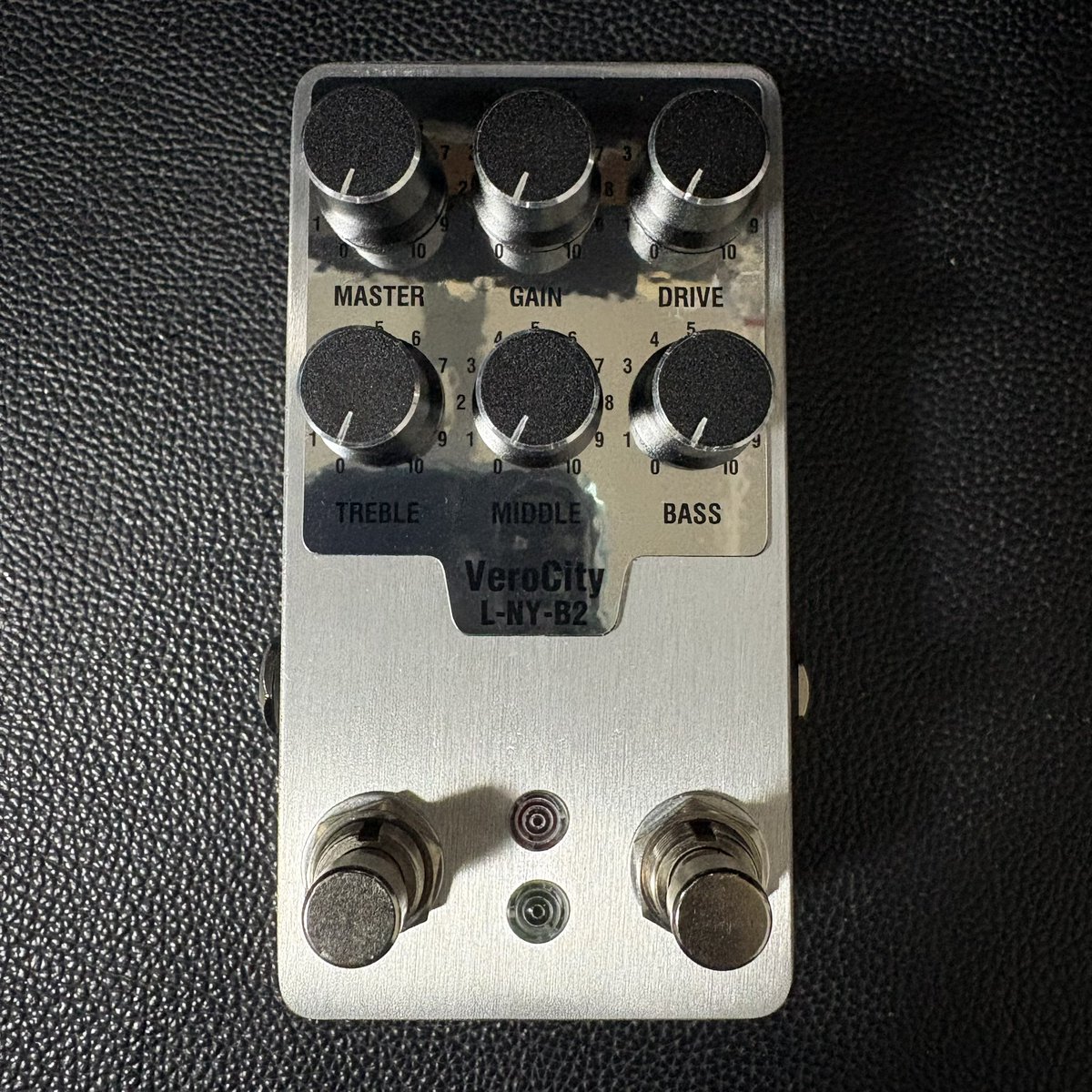 ギター verocity LNY-B2 ギター verocity LNY-B2 VeroCity Effects Pedals L-NY-B2