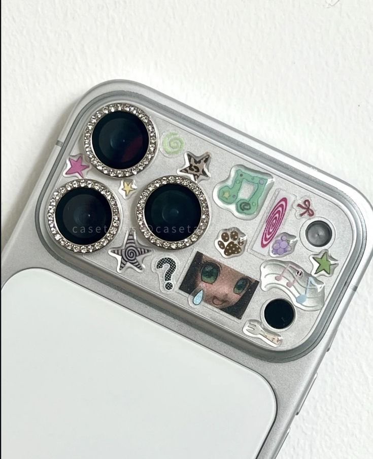 phone decorate ideas

a thread