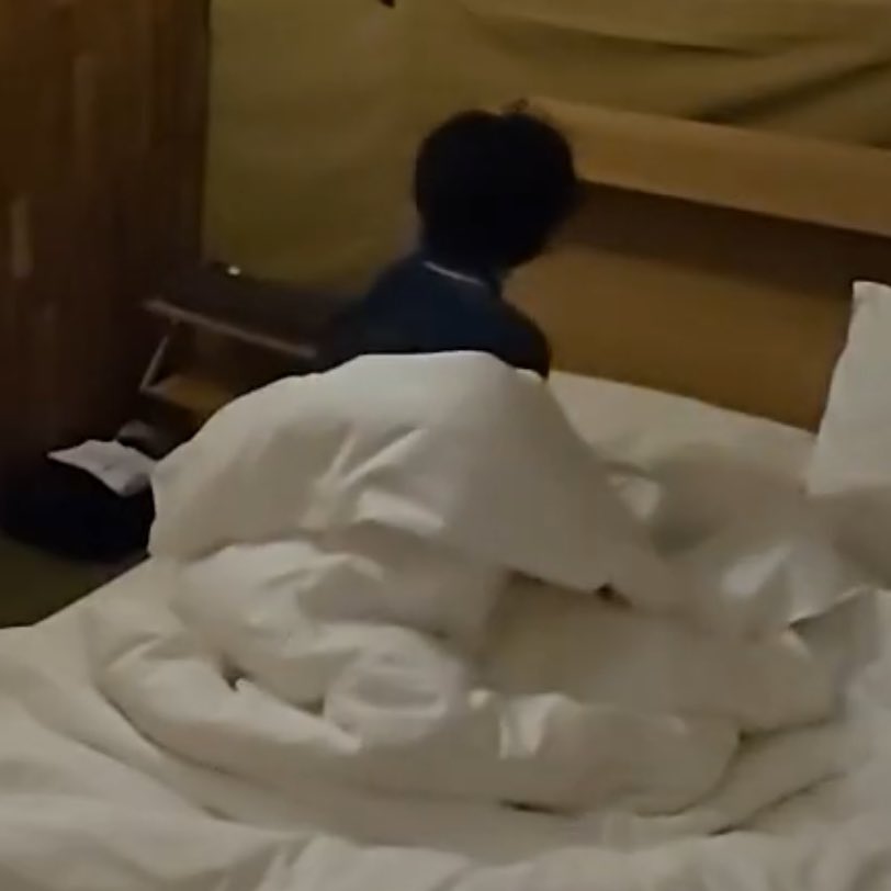 저화질의 원필 tweet media