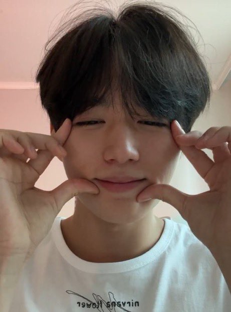 원츄🐣 tweet media