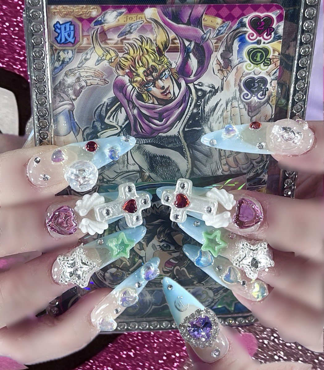 Cーザーネイルできた🪽🩵🫧