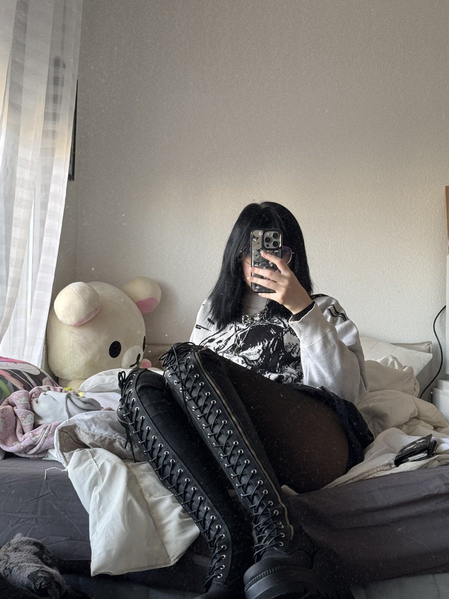 ✧Moon✧ tweet media