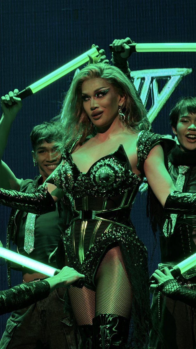 kayeyekonic's tweet image. welcome to planet fresh