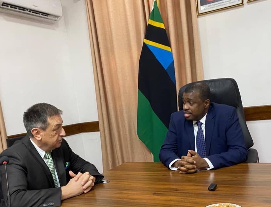 Russia in Tanzania tweet media