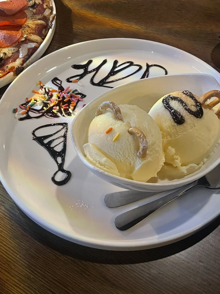 억지로라도 웃기