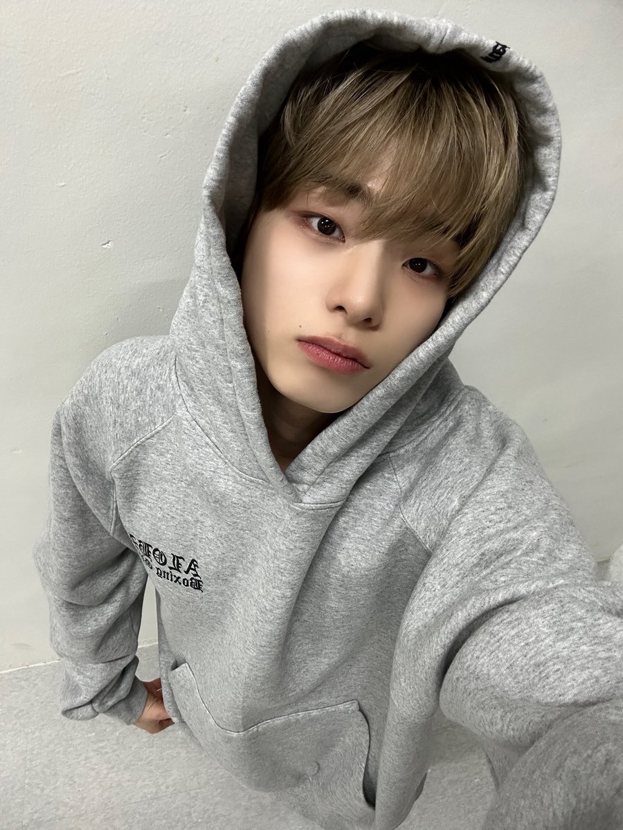 [#도누니]
에티😍

#82MAJOR #82메이저 #에이티투메이저
#김도균 #KIMDOGYUN