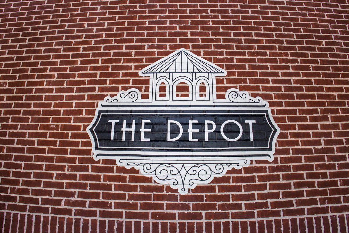 It’s Food Truck Friday on Front St @ The Depot! We’ll have our Asian pork belly tacos as the special! 11-1:30, 615-337-2660