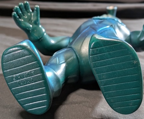 □誘拐怪人 ケムール人 高23.5（cm） M1号 製 ソフビフィギュア