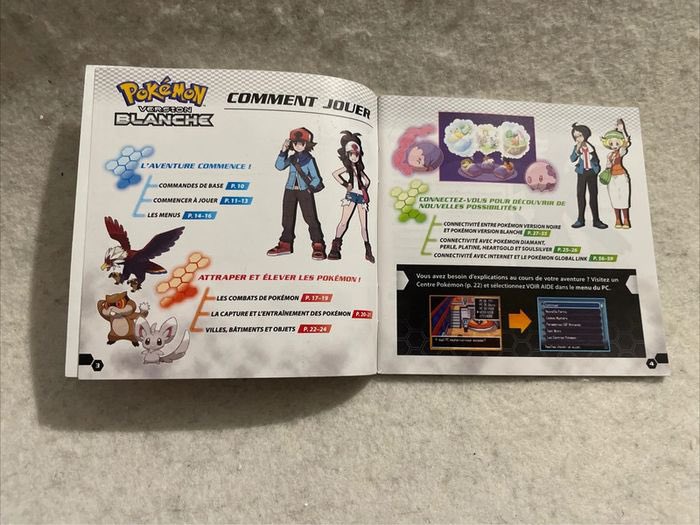 Pokediavenir's tweet photo. L’époque où on se lisait la notice avant de pouvoir jouer au jeu 🥲🥲 https://t.co/qQUgCsbLx2