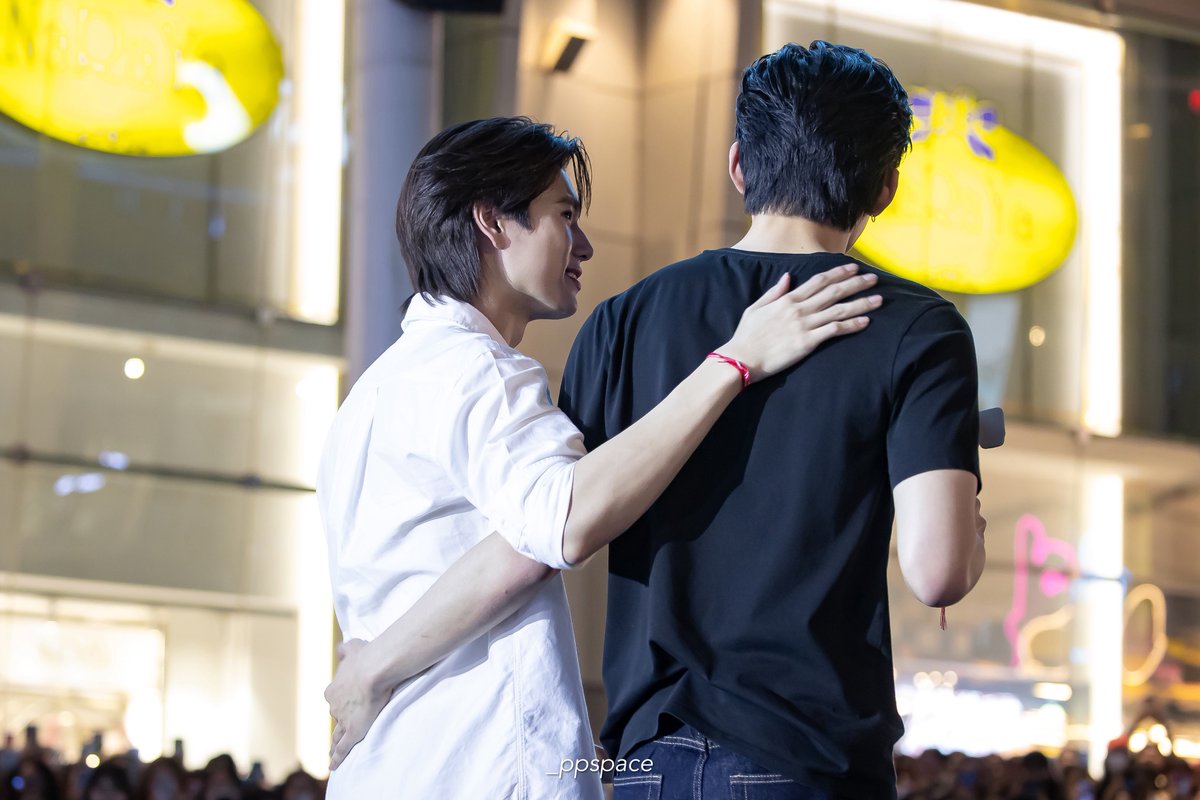 myspace_bs's tweet photo. วันนี้มาด้านหลัง มีคลิป ไว้ลงให้ฟังกันนะคะ
(เสียงรวมพลก็ดีอยู่ค่ะ)

#ปอนด์ภูวินทร์ #ppnaravit @ppnaravit #phuwintang @phuwintang https://t.co/twOUuHbChV