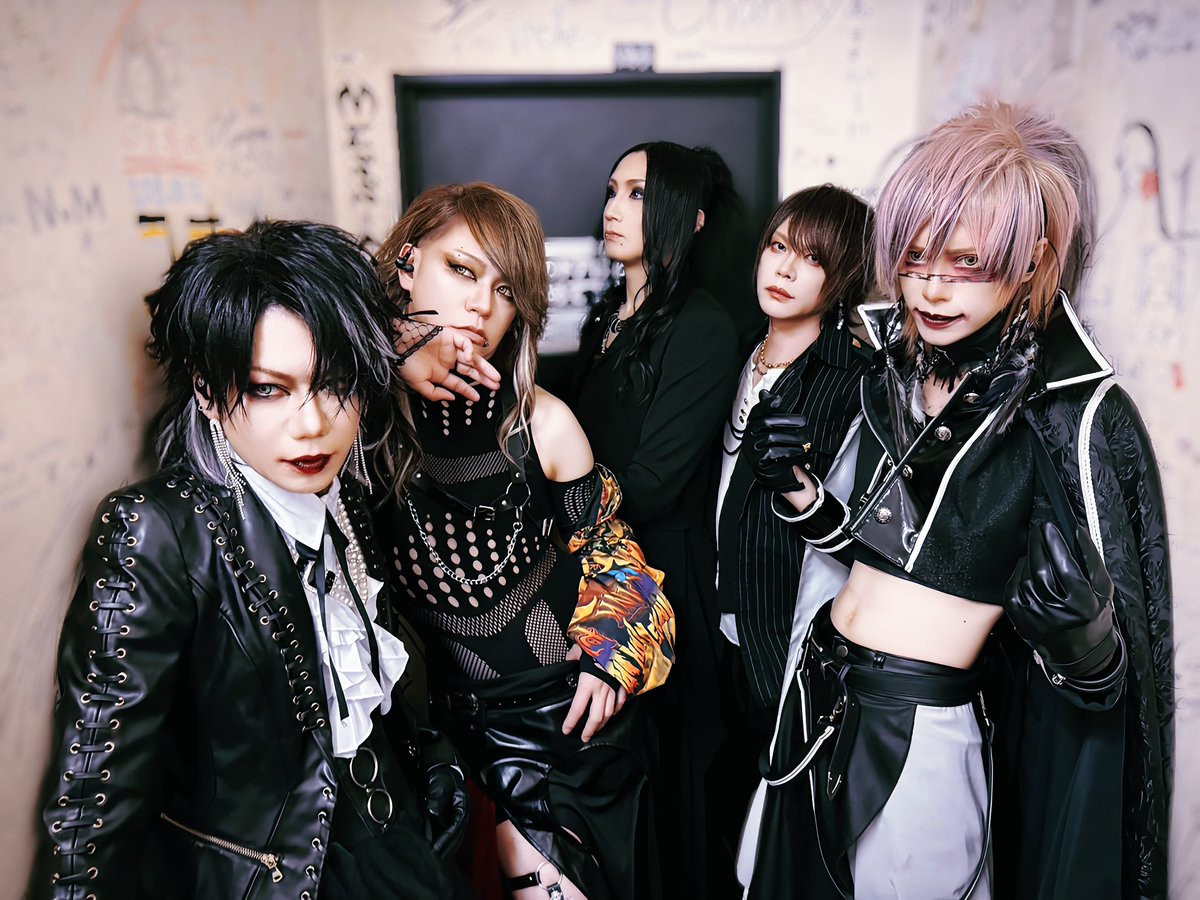 真緒 (@mao_Sadie) / Posts / X