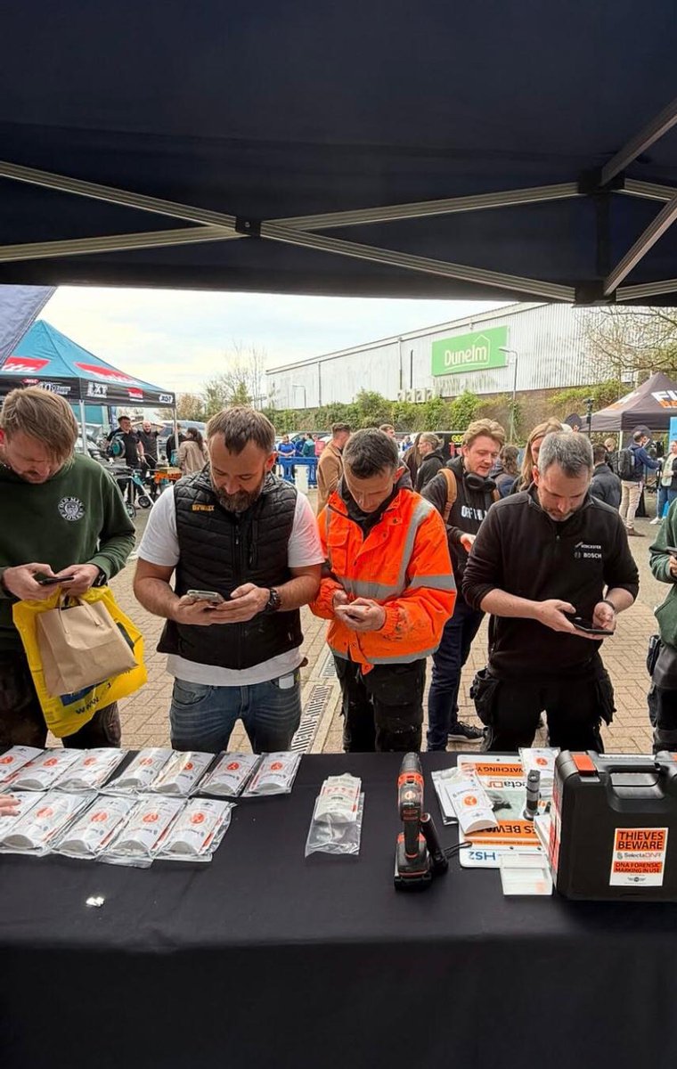 SelectaDNA tweet media