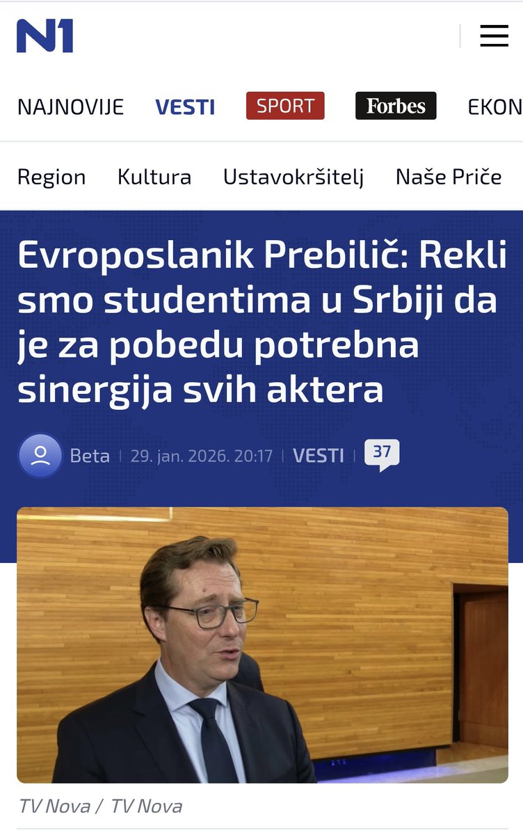 igorgrbic86's tweet photo. Da li vidimo koliko se Evropska unija svim silama trudi da studente uvuče u unapred pripremljen scenario Ursule fon der Lajen, Ćacilenda i kontrolisane opozicije  kroz lažne podele na "suvereniste“ i "evropejce“?
Cilj je jasan:
formirati zajedničku izbornu listu studenata i stranaka kontrolisane opozicije pod EU zastavom.Time bi se Ćacilendu ostavio sav prostor da do izbora glumi "rodoljube“ i  "suvereniste“.Da Ćacilend uspe da učvrsti svoj rejting i da još jednom pobedi na izborima.
Ko ovo ne vidi,taj blage veze nema sa politikom.