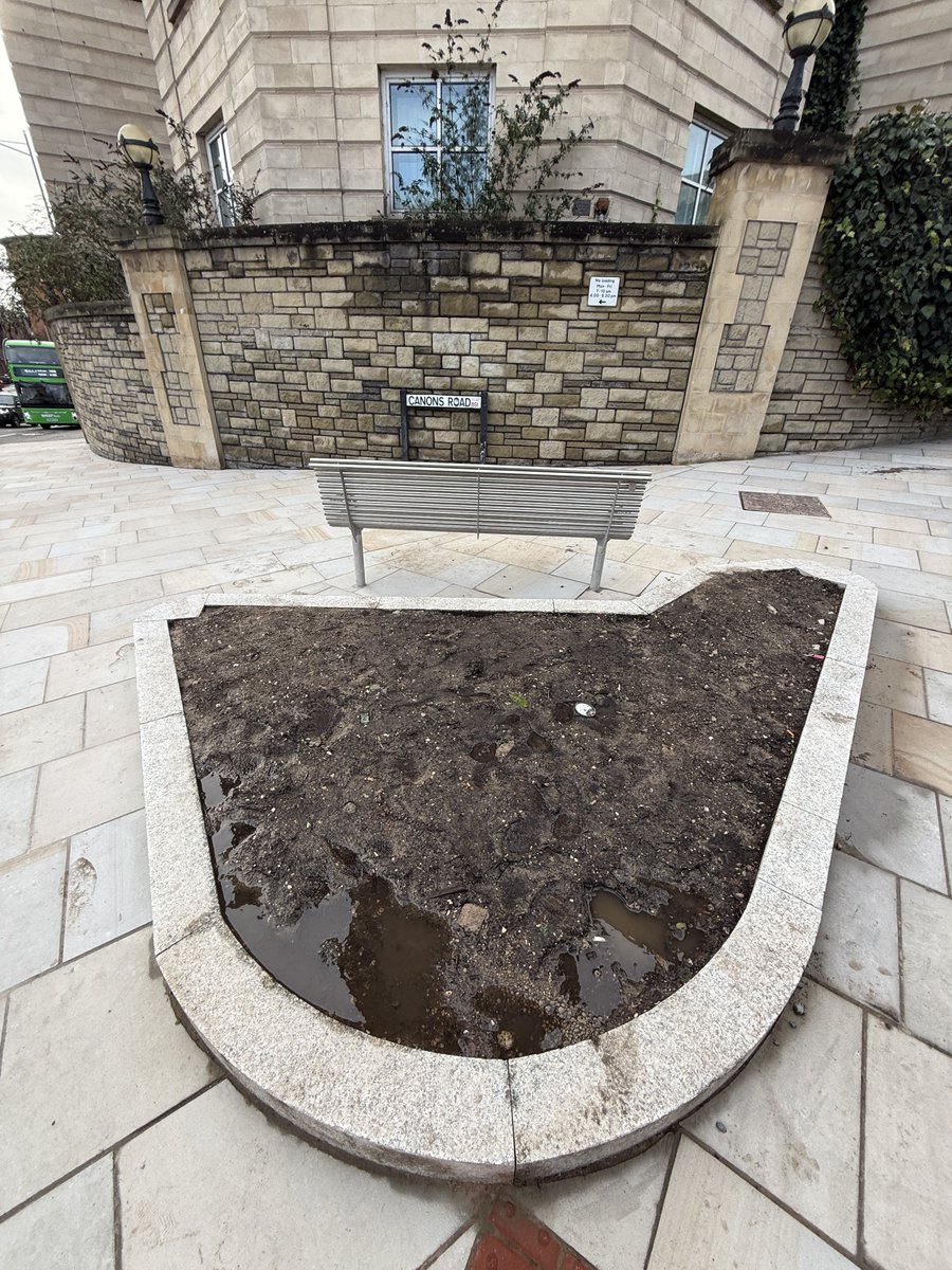 Charlie Watts tweet media