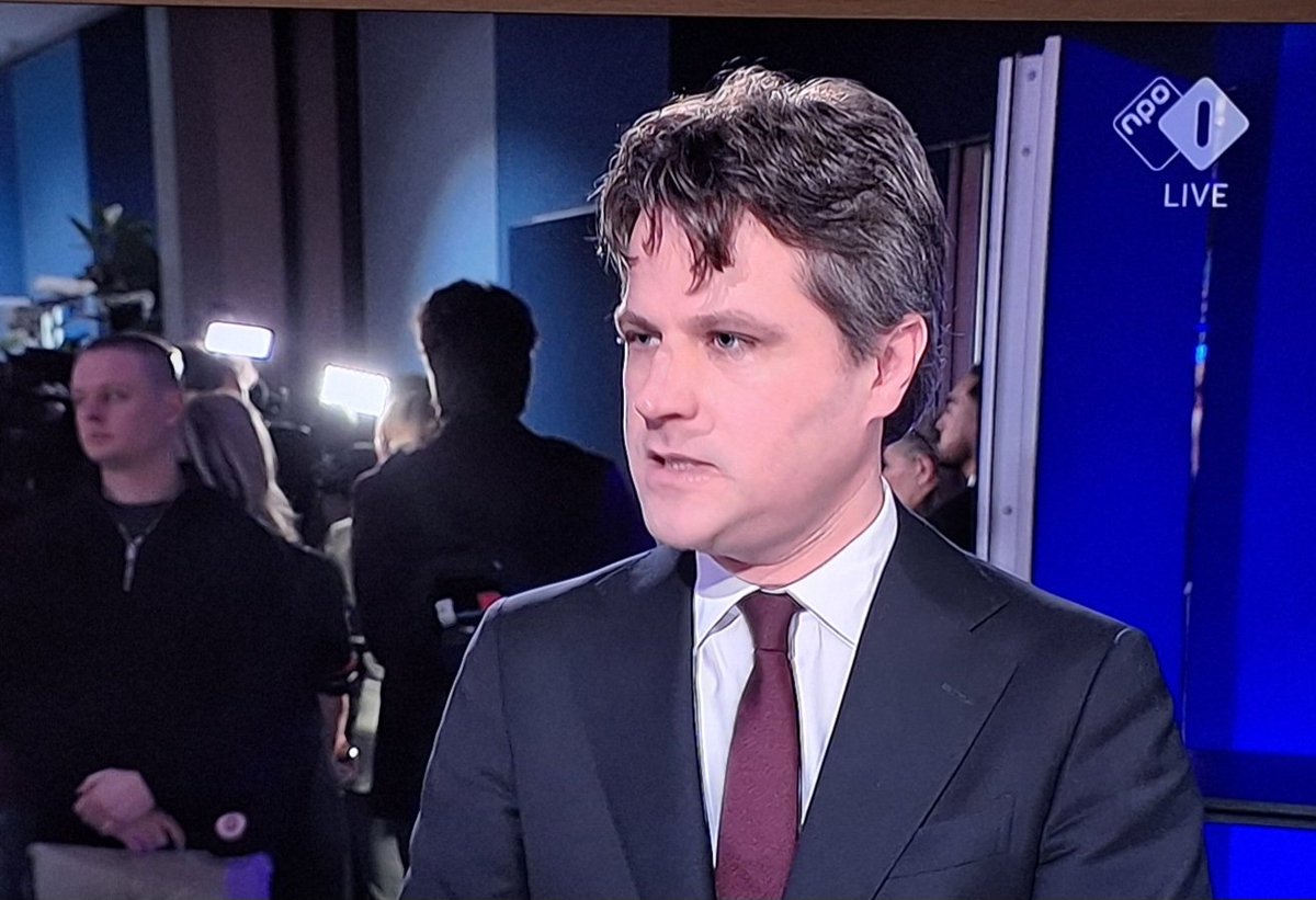 Jan Ooms tweet media