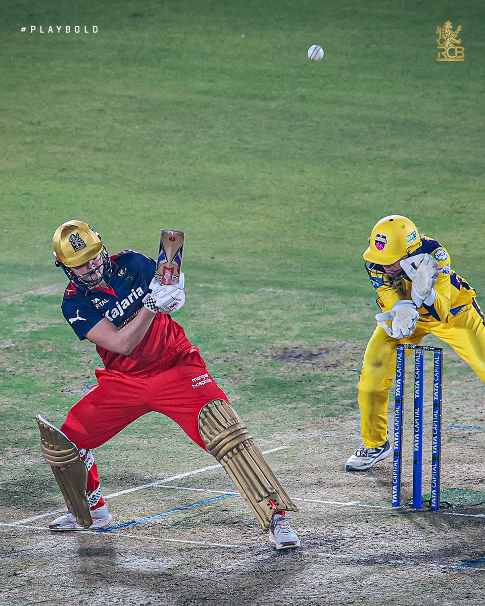 RCBTweets's tweet photo. 𝑺𝑵𝑨𝑷𝑺𝑯𝑶𝑻𝑺: #UPWvRCB 🔥

A night where everything clicked. Surprises, standouts, and a statement finish to the league stage. 🔝

Relive those magical moments through these snaps. ✨📸

#PlayBold #ನಮ್ಮRCB #WPL2026 https://t.co/yTH4yiBOcn