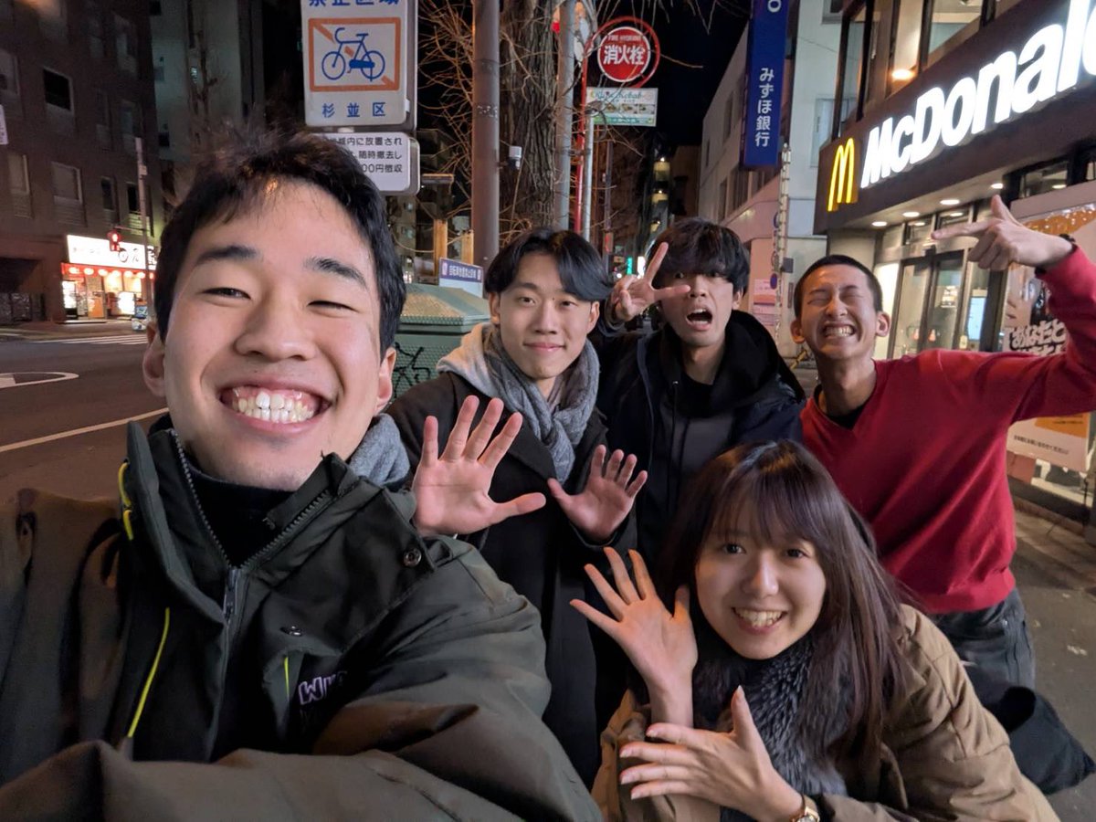 【✨ご報告✨】

本日行われた『NOROSHI2026 予選3日目』にて
名大落研より、

🍵チーム茶屋ヶ坂🍵
🍑尻釘(58期 デミ 小谷)
🧑‍🦲ふんどし鑑真(60期 神谷)
🦌鹿鳴館(58期 飯田 59期 望月)

が6位で敗者復活戦に進出しました！💥
引き続き応援よろしくお願いします📣📣