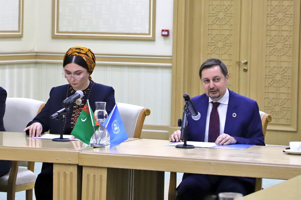 Dmitry Shlapachenko tweet media